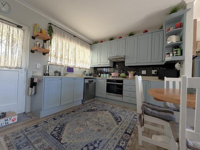 3 Bedroom Property for Sale in Costa Da Gama Western Cape